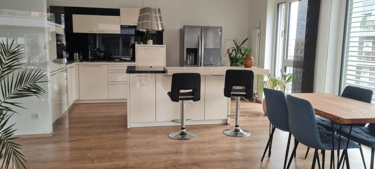 Luxuswohnung Mit Weserblick Naehe City Бремен Экстерьер фото